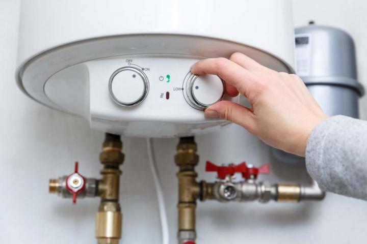 Installation chauffe-eau Châbons